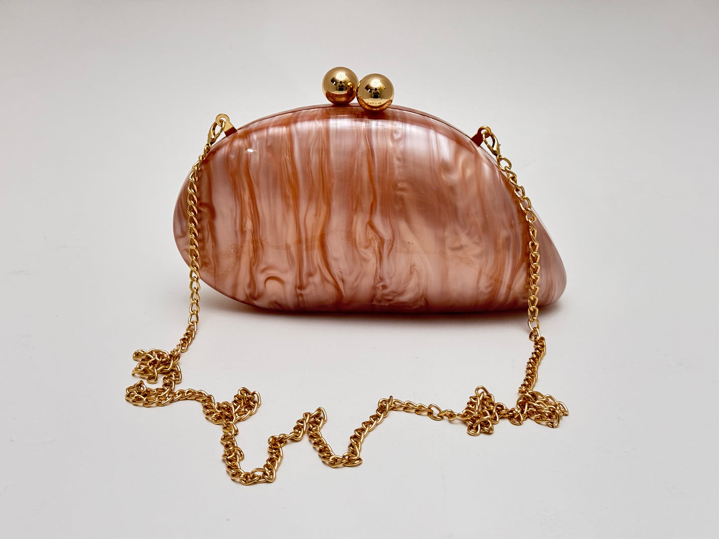 ACRYLIC SHELL SHAPED BAG