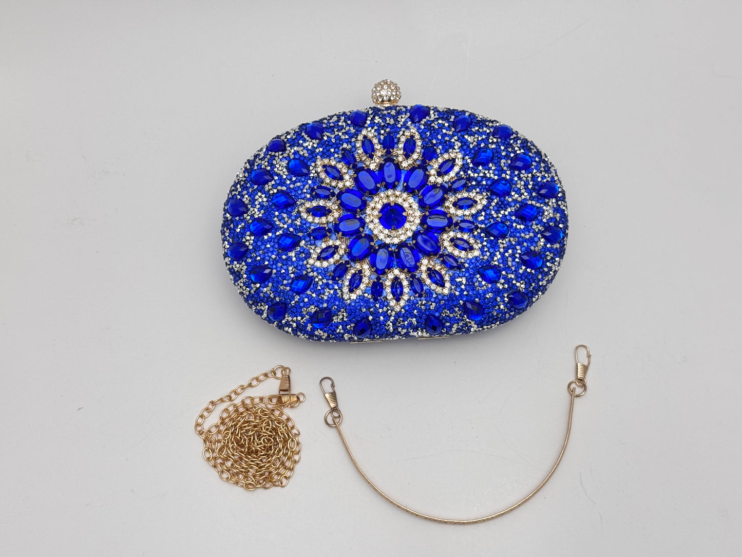COLETTE CLUTCH BAG
